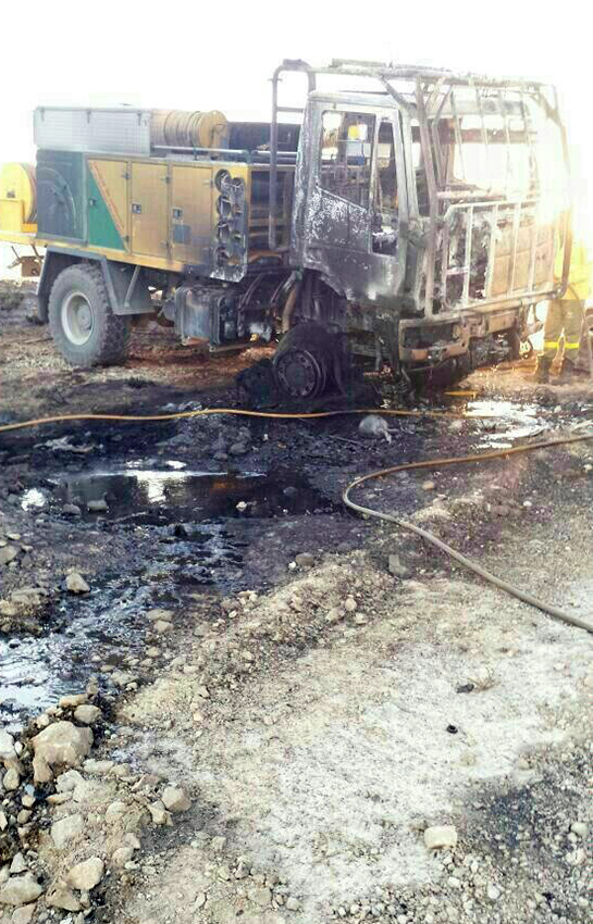 Estado en el que ha quedado un camión durante el incendio en Lanjarón. Foto: UGT