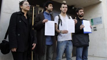 UGRestiste denuncia a la Policía por seis presuntas agresiones con lesión en la jornada del 20N en Granada