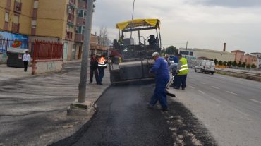 Pinos Puente invierte 50.000 euros en su Plan de Asfaltado y Reparación de Vía Pública