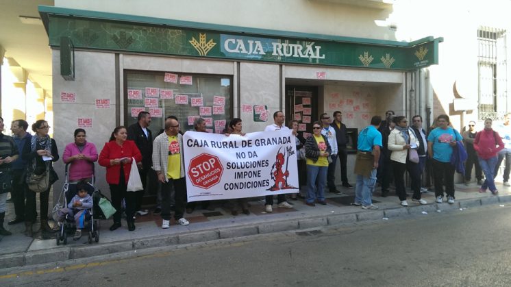 Stop Desahucios consigue tres nuevos acuerdos con Caja Rural