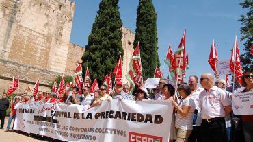 Gritos contra la precariedad y la economía sumergida desde la Alhambra