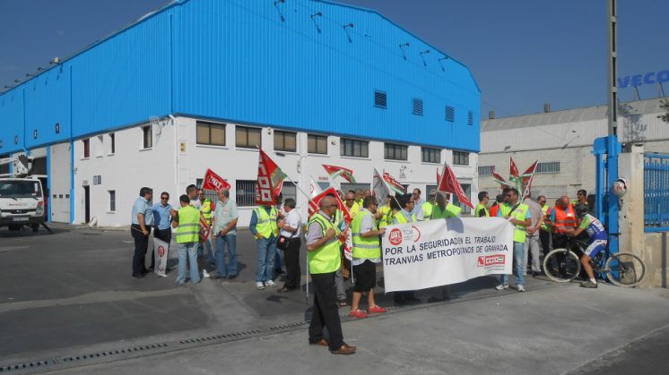 Los trabajadores reclaman las mismas condiciones que tenían cuando la sede estaba en Maracena. Foto: aG