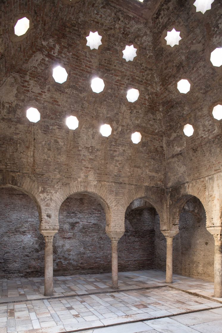 La Alhambra abre de nuevo al público el Bañuelo, un baño árabe del siglo XI