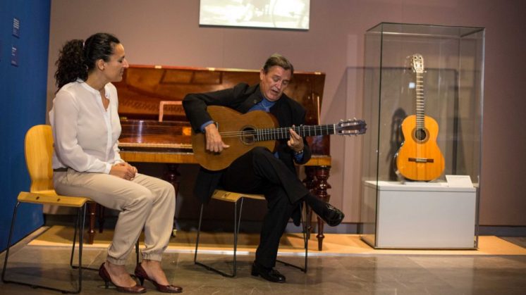 La Alhambra organiza visitas guiadas con música en vivo 