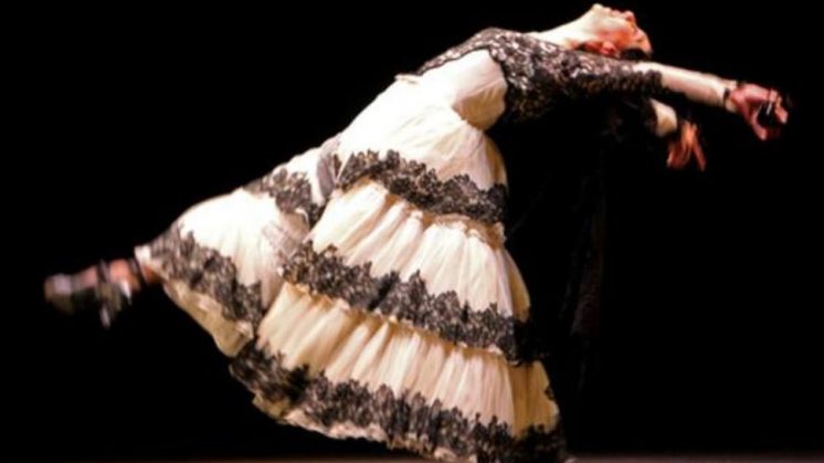 Lola Greco baila a Ángel Barrios con el estreno de 'La Preciosa y el viento'