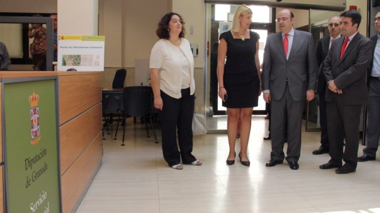 La Diputación y la Agencia Tributaria comparten oficinas en Loja para ahorrar costes