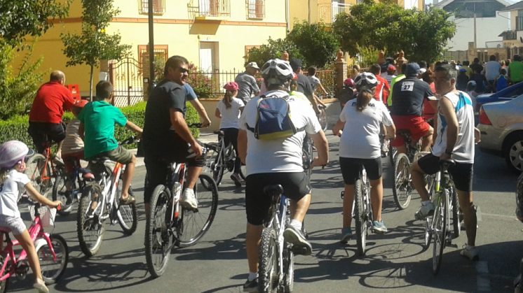 Los interesados en participar en el ‘Día de la Bicicleta’ de Cúllar Vega deberán inscribirse en la Plaza Felipe Moreno el mismo día a partir de las 9.30 de la mañana. Foto: aG