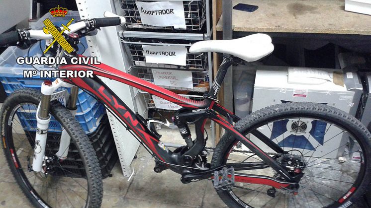 Una de las bicicletas sustraídas por la Guardia Civil. Foto: Guardia Civil