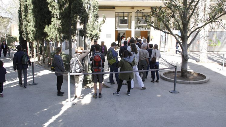 Los accesos a la Alhambra, objeto de crítica para UGT. Foto: Álex Cámara