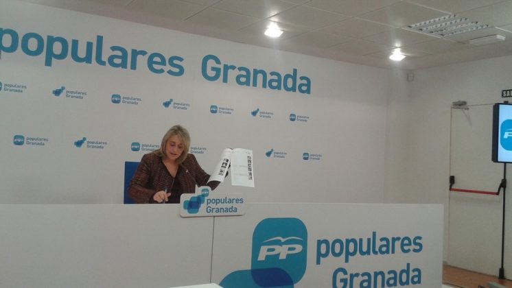 La portavoz del PP en Las Gabias, María Merinda, ha pedido explicaciones a la alcaldesa de las Gabias, Vanesa Polo, y a los concejales implicados. Foto: N.S.L