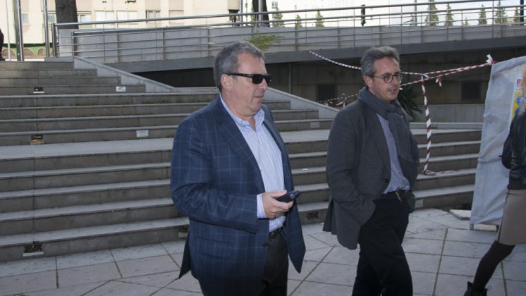 El juez que instruye el caso, Antonio Moreno, acompañado del fiscal Antonio Hernández. Foto: Alberto Franco