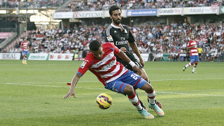 Murillo podrá estar en el Bernabéu este domingo tras superar sus molestias. Foto: Álex Cámara