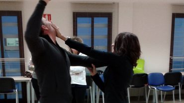 Las Gabias enseña artes marciales a las mujeres para que puedan defenderse ante una agresión física