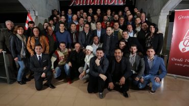 El presidente del Granada CF se reúne con representantes de las peñas granadinistas