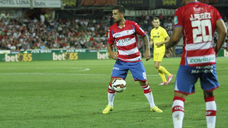 Javi Márquez, en un lance del partido que jugó ante el Villarreal. Foto: Álex Cámara