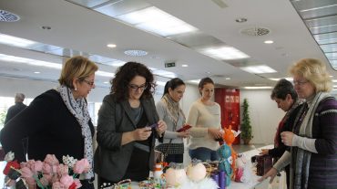 Diputación acoge un mercado navideño con productos elaborados en el centro ocupacional Reina Sofía