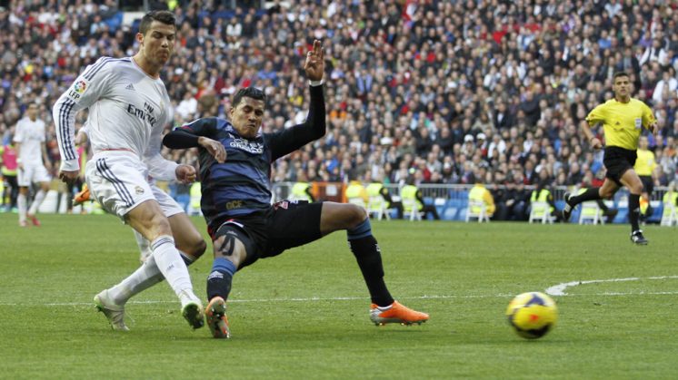 Murillo espera estar disponible para jugar en el Bernabéu. Foto: LOF
