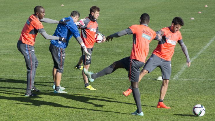 El Granada CF se entrenará hasta el domingo para preparar el partido del lunes. Foto: Alberto Franco