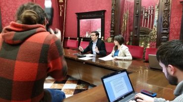 Cuenca anuncia que recuperará la Teleasistencia municipal que "quitó" Torres Hurtado en 2013