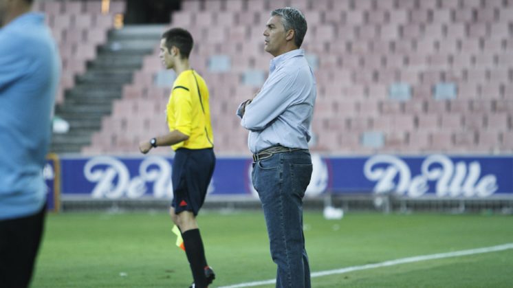 El entrenador del filial, Joseba Aguado, en un partido. Foto: Álex Cámara