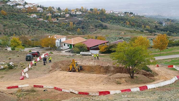 La confusión de los testimonios sobre la situación del originario Cortijo de los Pepinos cambia la línea de las excavaciones. Foto: aG