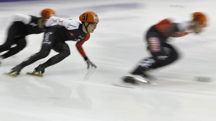 Las pruebas de patinaje de velocidad han llegado al Granada Iglú. Foto: Álex Cámara