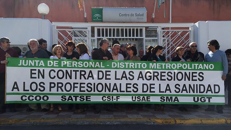 La concentración ha tenido lugar este jueves en Albolote. Foto: Luis F. Ruiz