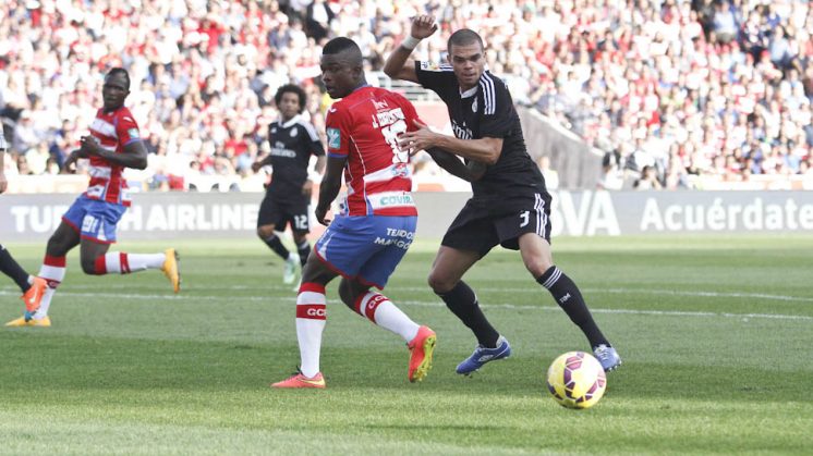 Jhon Córdoba participó en el partido contra el Real Madrid de la primera vuelta. Foto: Álex Cámara