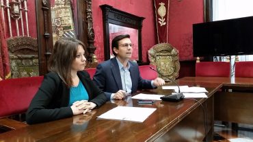 Cuenca se compromete a "rescatar" los servicios sociales del Ayuntamiento