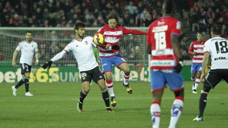 El Granada logró un empate contra el Valencia en la primera vuelta en el Nuevo Los Carmenes. Foto: Álex Cámara