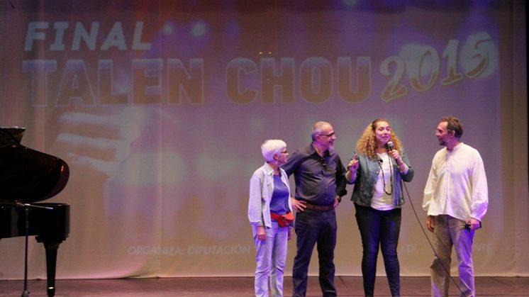 Jóvenes artistas refuerzan su capacidad creativa en el escenario del 'Talen Chou'
