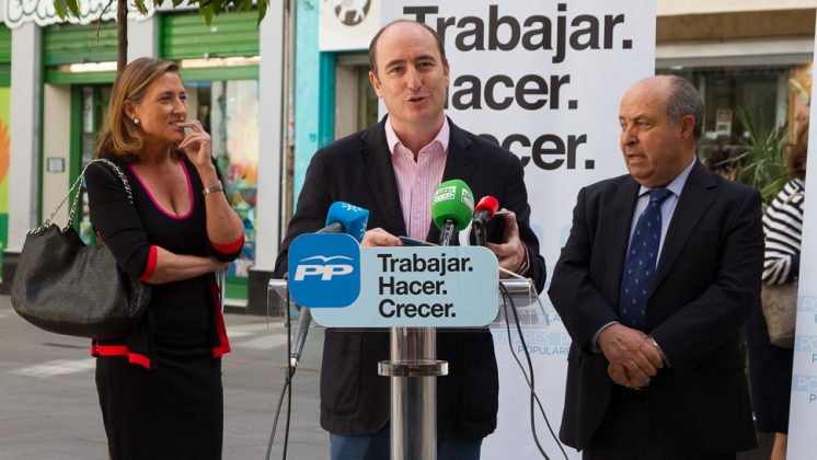 García Montero, en una foto de archivo tomada durante la campaña electoral. Foto: Antonio Ropero.