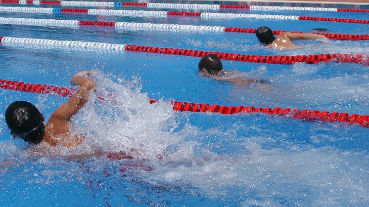Los cursos de natación son algunas de las actividades se pueden llevar a cabo en las piscinas metropolitanas durante este verano. Foto: L.F.R.