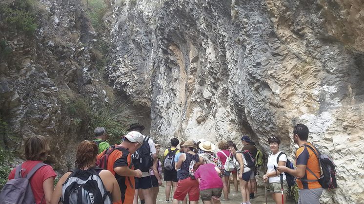 El senderismo será protagonista en las actividades de verano de Cúllar Vega. Foto: aG.