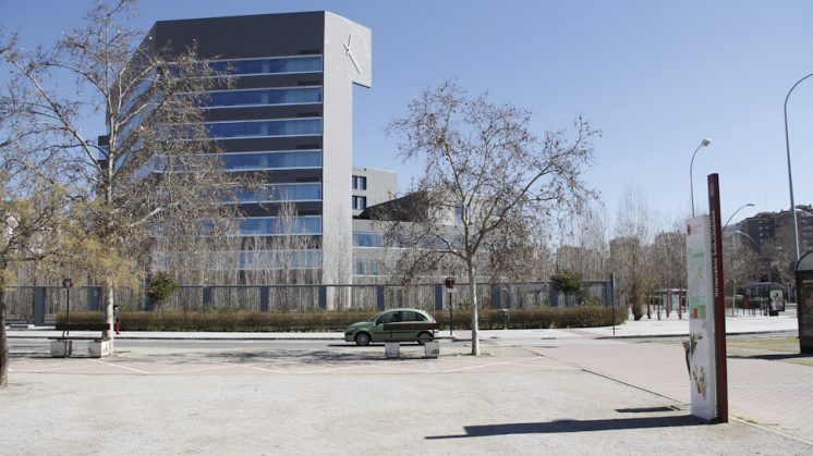 El Ayuntamiento cifra en 1,1 millones de euros la deuda de la Junta por este edificio. Foto: Álex Cámara