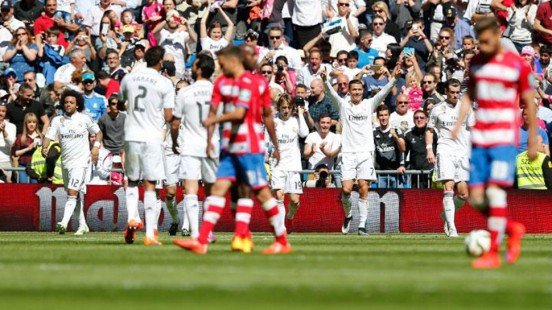 Cristiano Ronaldo celebra uno de los goles anotados al Granada la temporada pasada. Foto: LOF