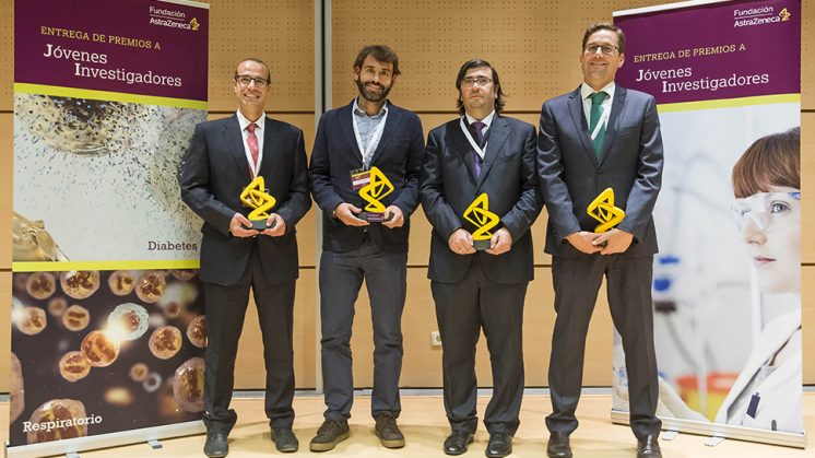 En la imagen, los cuatro investigadores premiados. Foto: aG