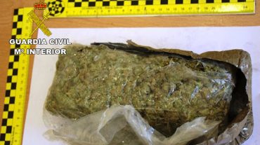 Detenida una mujer en Órgiva que utilizaba Correos para distribuir marihuana en Inglaterra
