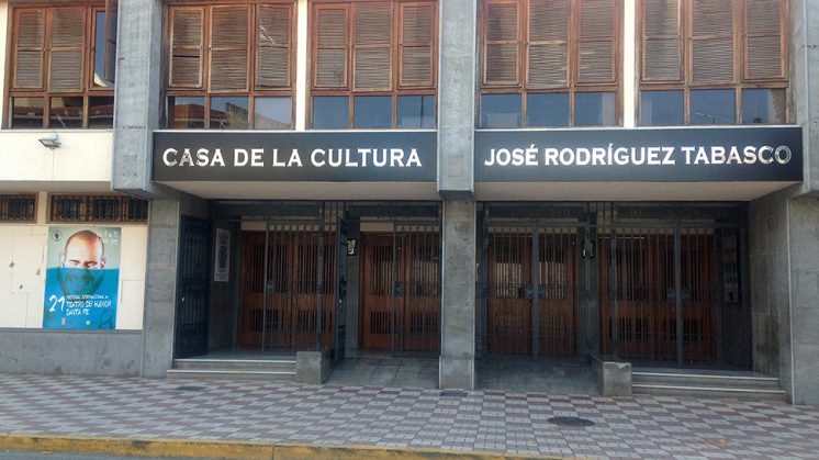 El Teatro de la Casa de la Cultura José Rodríguez Tabasco acoge las obras. Foto: aG