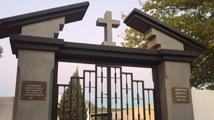 Pulianas invierte 63.000 euros en la reforma integral del cementerio y de su acceso