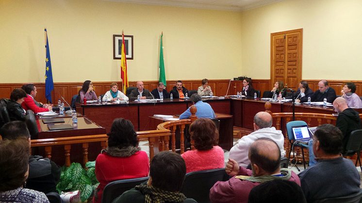 El pleno de Atarfe se ha celebrado este lunes en el municipio. Foto: aG