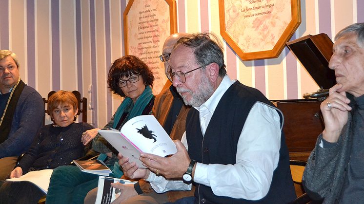 En la lectura han participado ocho poetas granadinos. Foto: Dipgra
