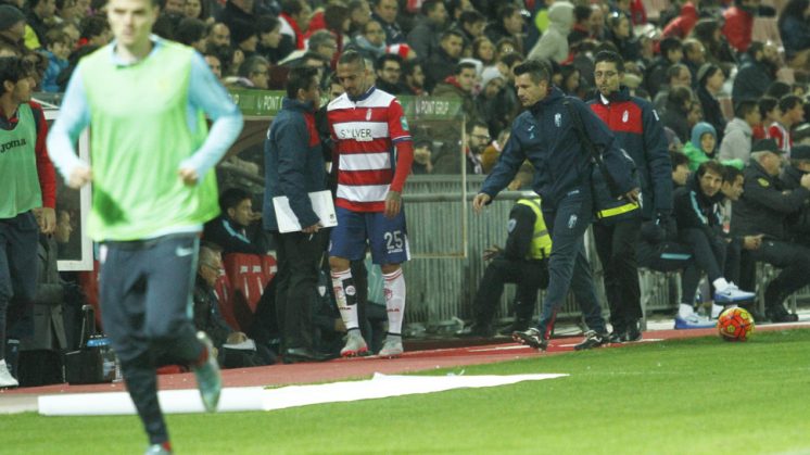 Miguel Lopes se lesionó en el partido contra el Athletic Club de Bilbao. Foto: Álex Cámara