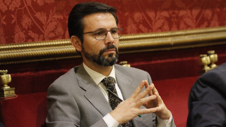 El concejal y portavoz del PSOE, Francisco Cuenca, durante el pleno de este martes. Foto: Álex Cámara