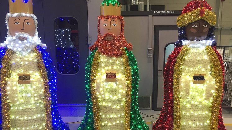 Tres Reyes Magos iluminarán la Navidad en la Fuente de las Batallas. Foto: aG