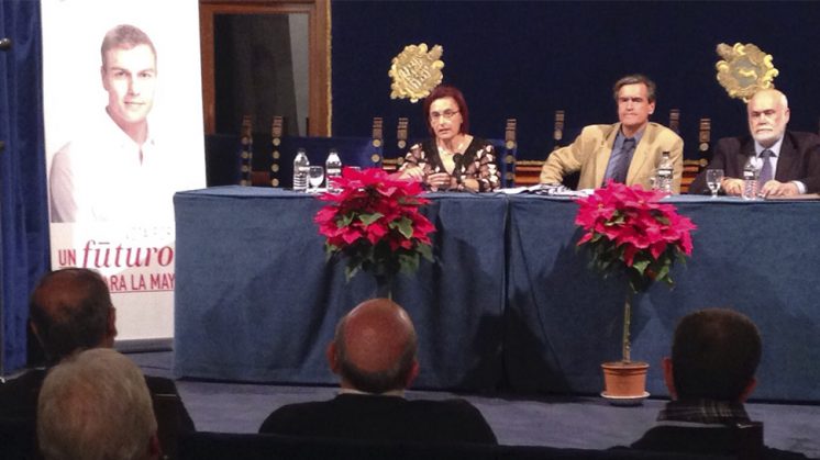 han participado el europarlamentario, Juan Fernández López Aguilar, y los candidatos al Senado y al Congreso, Ana Gámez y Gregorio Cámara. Foto: aG