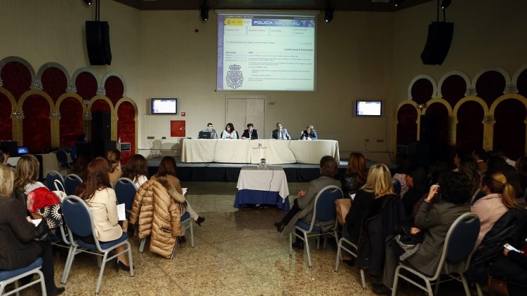El Colegio de Abogados de Granada forma a 728 para el turno de oficio especializado en menores