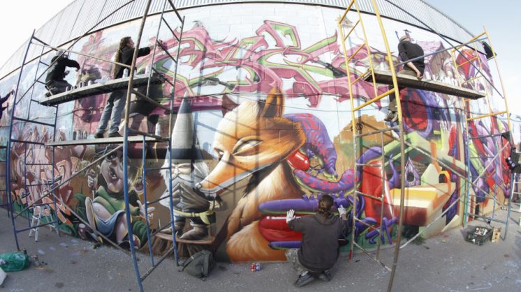 Uno de los muros decorados por los graffiteros. Foto: Álex Cámara