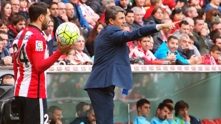 José González, durante el partido del pasado sábado en San Mamés. Foto: LOFR