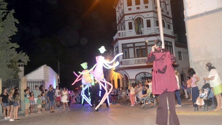 Los espectáculos han divertido al público, que ha sido protagonista y participante activo. Foto: Ayuntamiento / aG